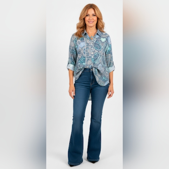 Chico's Tops - Chico's Teal and Navy Paisley Button Up EUC Sz3 = L